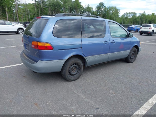 Продаж на аукціоні авто 2000 Toyota Sienna Le, vin: 4T3ZF13C3YU222119, номер лоту: 45237796