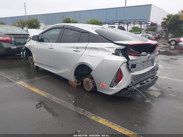 45237798 :رقم المزاد ، JTDKARFP6H3034145 vin ، 2017 Toyota Prius Prime Premium مزاد بيع
