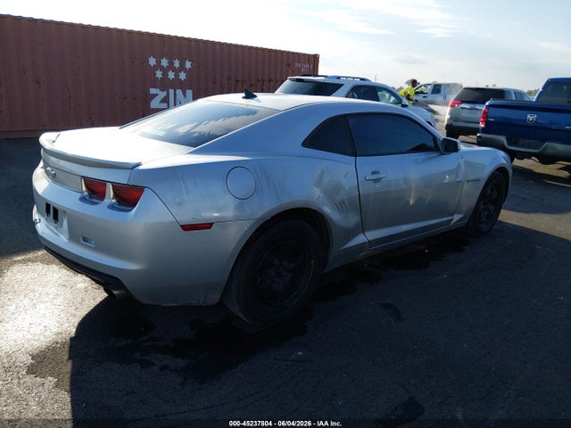 45237804 :رقم المزاد ، 2G1FE1E35D9203569 vin ، 2013 Chevrolet Camaro 1ls مزاد بيع