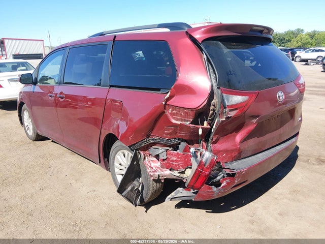 Aukcja sprzedaży 2015 Toyota Sienna Xle 8 Passenger, vin: 5TDYK3DC9FS569714, numer aukcji: 45237808
