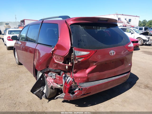 Aukcja sprzedaży 2015 Toyota Sienna Xle 8 Passenger, vin: 5TDYK3DC9FS569714, numer aukcji: 45237808