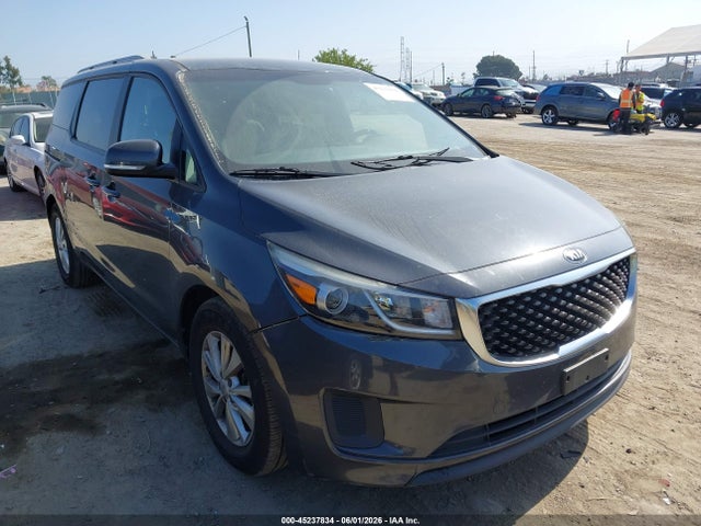 2016 KNDMB5C19G6113904 main image