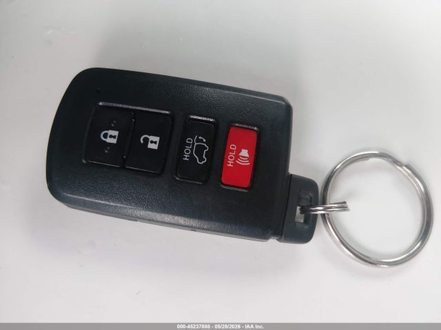 45237888 :رقم المزاد ، JTMRJREV2GD026308 vin ، 2016 Toyota Rav4 Hybrid Xle مزاد بيع