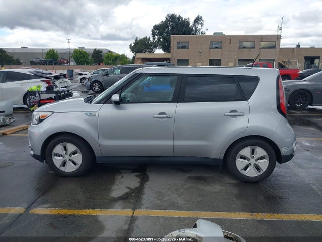 Aukcja sprzedaży 2016 Kia Soul Ev +, vin: KNDJX3AE1G7007486, numer aukcji: 45237891
