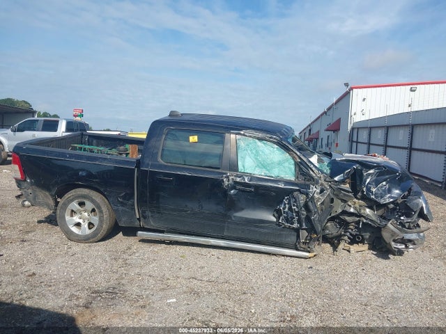 Aukcja sprzedaży 2021 Ram 1500 Big Horn  4x2 5'7 Box, vin: 1C6RREFT3MN768549, numer aukcji: 45237933