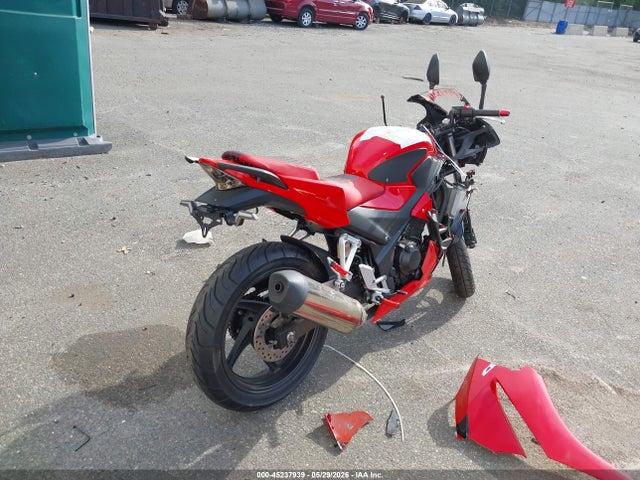 Продажа на аукционе авто 2015 Honda Cbr300 R, vin: MLHNC5105F5100970, номер лота: 45237939