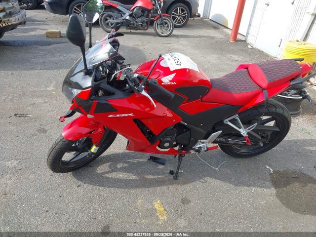 Продажа на аукционе авто 2015 Honda Cbr300 R, vin: MLHNC5105F5100970, номер лота: 45237939