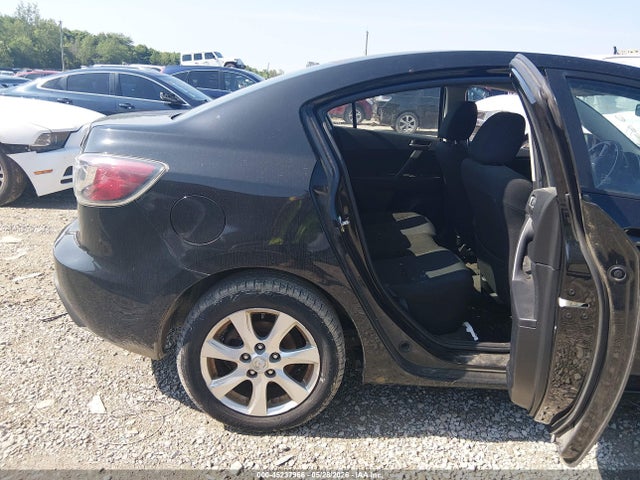Продажа на аукционе авто 2011 Mazda Mazda3 I Touring, vin: JM1BL1VF7B1366697, номер лота: 45237966