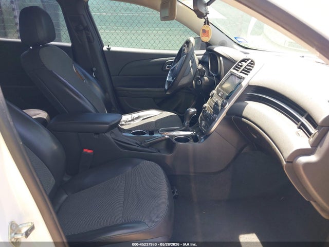 2015 Chevrolet Malibu 2lt მანქანა იყიდება აუქციონზე, vin: 1G11D5SL5FF208046, აუქციონის ნომერი: 45237980