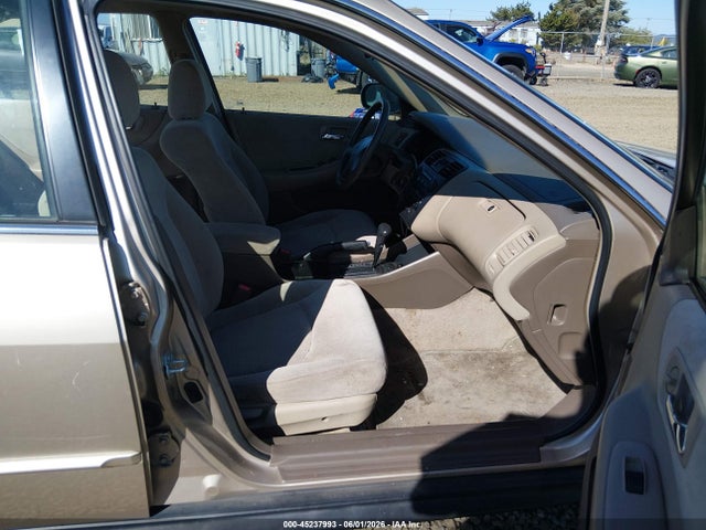 Продажа на аукционе авто 2002 Honda Accord 2.3 Lx, vin: JHMCG56482C000344, номер лота: 45237993