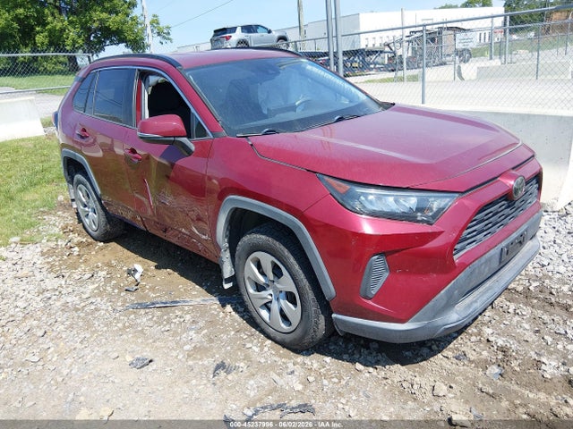 Toyota RAV4 LE 2020 2T3K1RFV2LW070614 Image 1