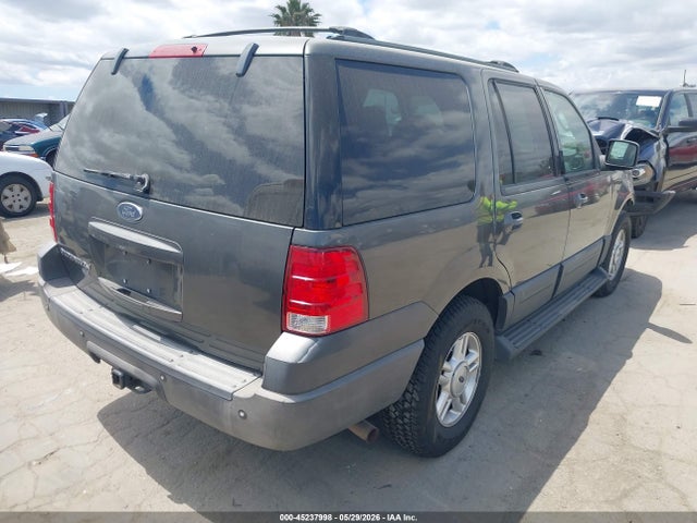 Продажа на аукционе авто 2004 Ford Expedition Xlt, vin: 1FMFU15LX4LA03964, номер лота: 45237998