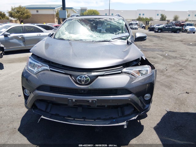 Aukcja sprzedaży 2017 Toyota Rav4 Limited, vin: JTMYFREV2HJ137246, numer aukcji: 45238031