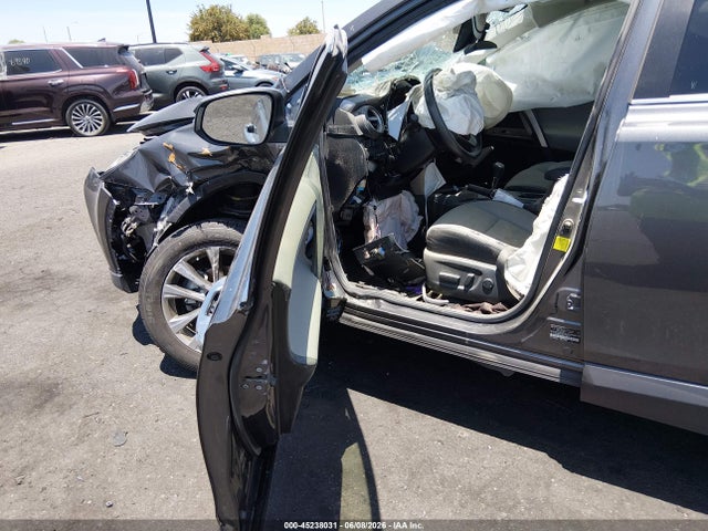 Aukcja sprzedaży 2017 Toyota Rav4 Limited, vin: JTMYFREV2HJ137246, numer aukcji: 45238031