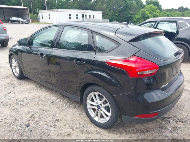 45238040 :رقم المزاد ، 1FADP3K27FL259272 vin ، 2015 Ford Focus Se مزاد بيع