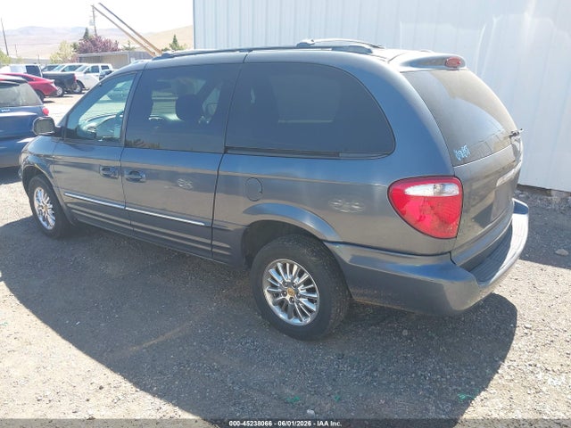 45238066 :رقم المزاد ، 2C8GT64L32R582180 vin ، 2002 Chrysler Town & Country Limited مزاد بيع