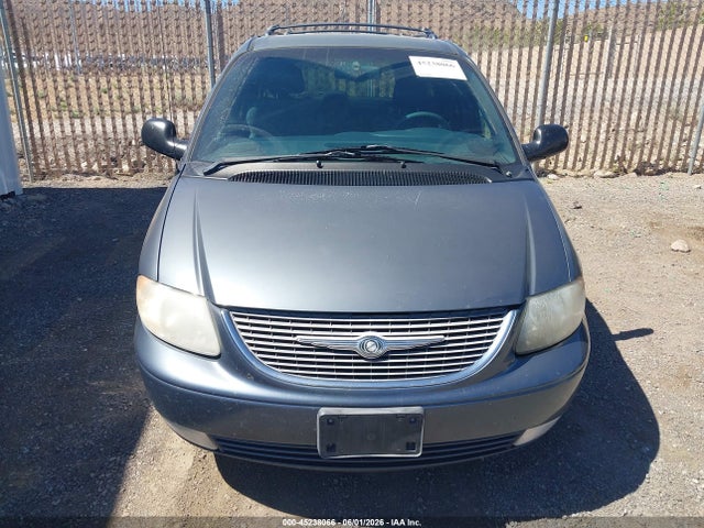 45238066 :رقم المزاد ، 2C8GT64L32R582180 vin ، 2002 Chrysler Town & Country Limited مزاد بيع