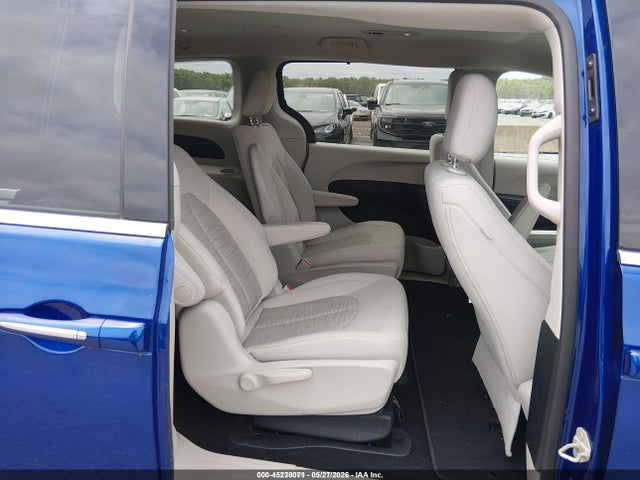 Продаж на аукціоні авто 2018 Chrysler Pacifica Hybrid Touring Plus, vin: 2C4RC1H70JR289720, номер лоту: 45238071
