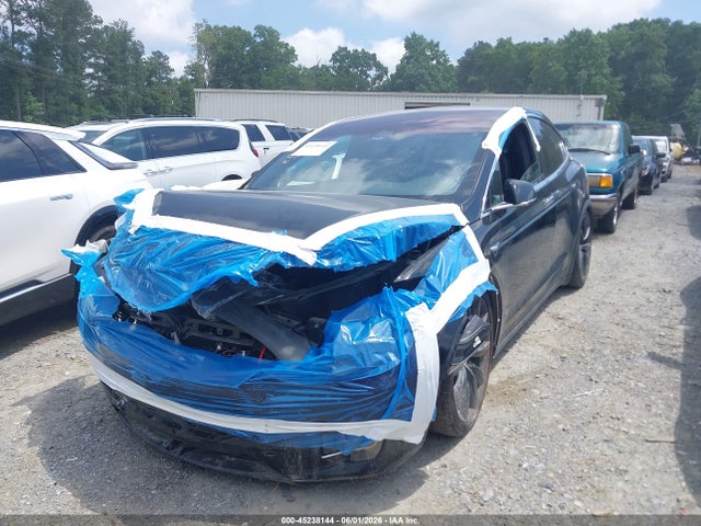 2020 Tesla Model X Performance Dual Motor All-wheel Drive მანქანა იყიდება აუქციონზე, vin: 5YJXCAE48LF238773, აუქციონის ნომერი: 45238144