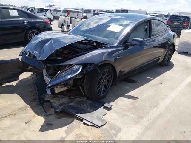 45238173 :رقم المزاد ، 5YJ3E1EB9SF002879 vin ، 2025 Tesla Model 3 Long Range All-wheel Drive مزاد بيع