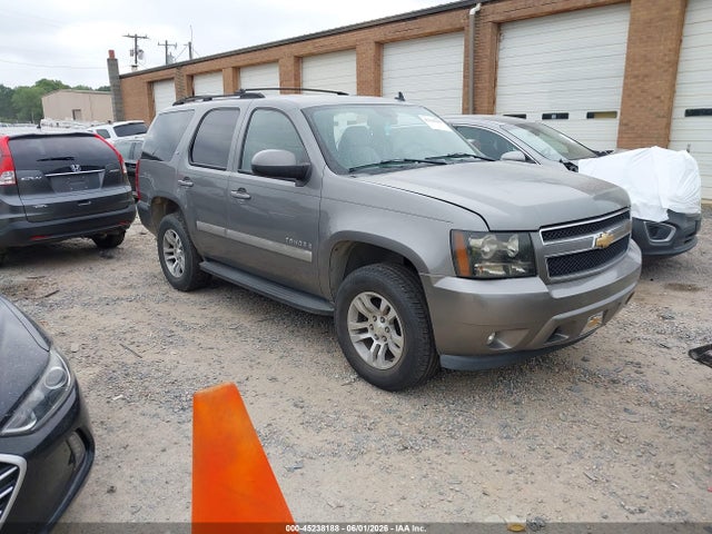 45238188 :رقم المزاد ، 1GNFC13017J178904 vin ، 2007 Chevrolet Tahoe Lt مزاد بيع