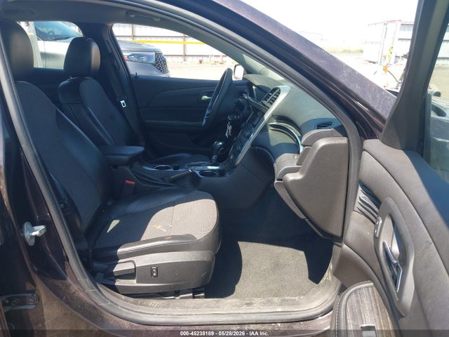 Chevrolet MALIBU 1LT 2015 1G11C5SL3FF144138 Image 5
