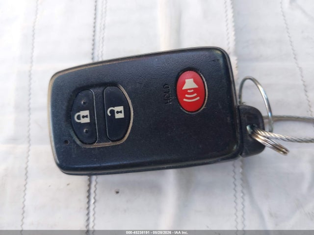 2010 Toyota Prius V მანქანა იყიდება აუქციონზე, vin: JTDKN3DU4A5124933, აუქციონის ნომერი: 45238191