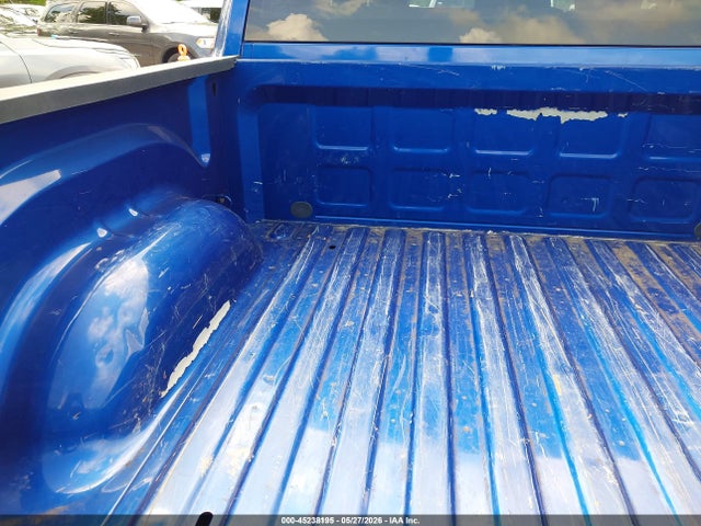 2017 Ram 1500 Tradesman  4x4 5'7 Box მანქანა იყიდება აუქციონზე, vin: 1C6RR7KG7HS557477, აუქციონის ნომერი: 45238195