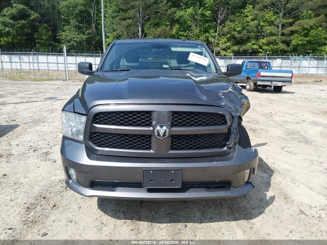 45238216 :رقم المزاد ، 3C6JR6AG2HG734288 vin ، 2017 Ram 1500 Express  4x2 6'4 Box مزاد بيع