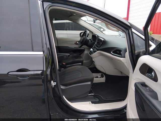 Продажа на аукционе авто 2020 Chrysler Voyager Lx, vin: 2C4RC1CG1LR248264, номер лота: 45238221