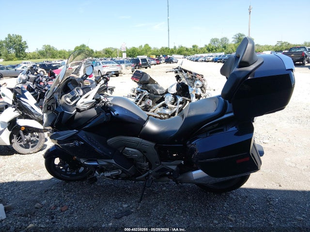 45238255 :رقم المزاد ، WB1061203CZZ23197 vin ، 2012 Bmw K1600 Gtl مزاد بيع
