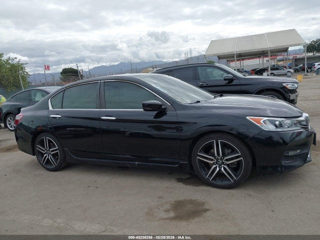 2017 Honda Accord Sport მანქანა იყიდება აუქციონზე, vin: 1HGCR2F55HA254621, აუქციონის ნომერი: 45238256