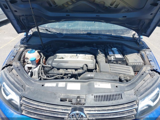 2012 Volkswagen Eos Komfort მანქანა იყიდება აუქციონზე, vin: WVWBW7AH5CV013127, აუქციონის ნომერი: 45238263
