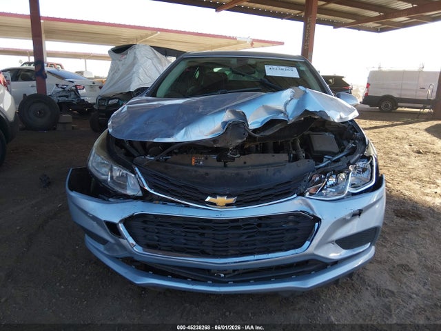 45238268 :رقم المزاد ، 1G1BC5SM4J7233541 vin ، 2018 Chevrolet Cruze Ls Auto مزاد بيع