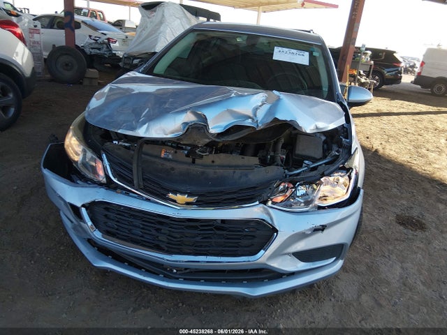 45238268 :رقم المزاد ، 1G1BC5SM4J7233541 vin ، 2018 Chevrolet Cruze Ls Auto مزاد بيع