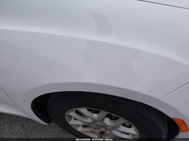 45238302 :رقم المزاد ، 2C4RC1CG0MR577622 vin ، 2021 Chrysler Voyager Lx مزاد بيع
