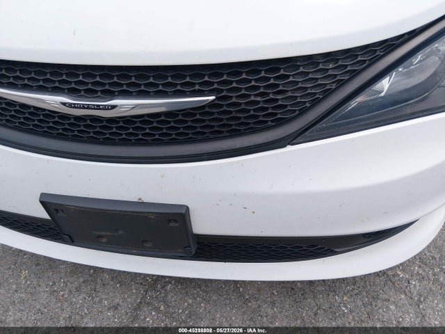 45238302 :رقم المزاد ، 2C4RC1CG0MR577622 vin ، 2021 Chrysler Voyager Lx مزاد بيع