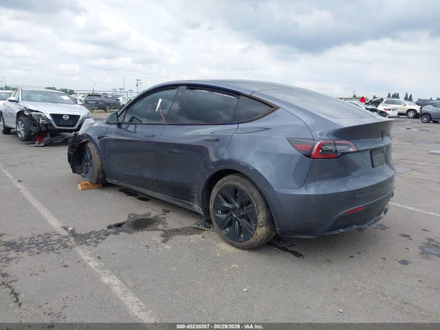 Продажа на аукционе авто 2023 Tesla Model Y Awd/long Range Dual Motor All-wheel Drive, vin: 7SAYGDEE2PF629560, номер лота: 45238307