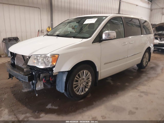 2015 Chrysler Town & Country Touring-l მანქანა იყიდება აუქციონზე, vin: 2C4RC1CG8FR554740, აუქციონის ნომერი: 45238320