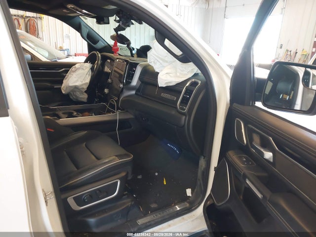 2022 Ram 1500 Laramie  4x4 5'7 Box მანქანა იყიდება აუქციონზე, vin: 1C6SRFJT3NN353313, აუქციონის ნომერი: 45238342