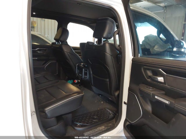 2022 Ram 1500 Laramie  4x4 5'7 Box მანქანა იყიდება აუქციონზე, vin: 1C6SRFJT3NN353313, აუქციონის ნომერი: 45238342