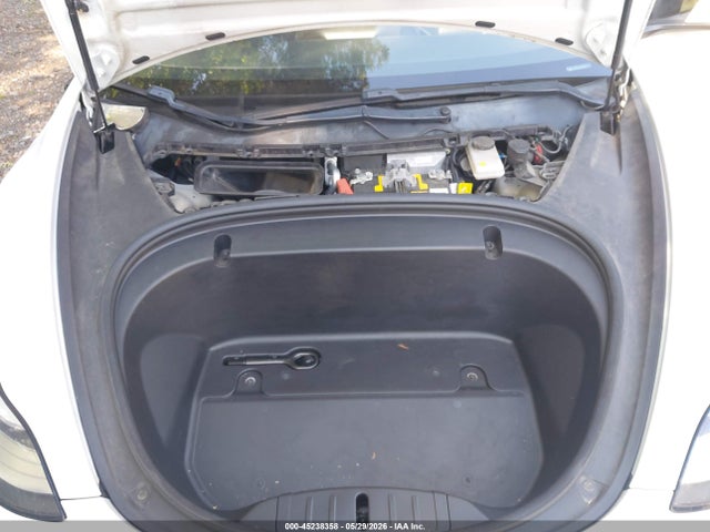 45238358 :رقم المزاد ، 5YJ3E1EB3LF665401 vin ، 2020 Tesla Model 3 Long Range Dual Motor All-wheel Drive مزاد بيع
