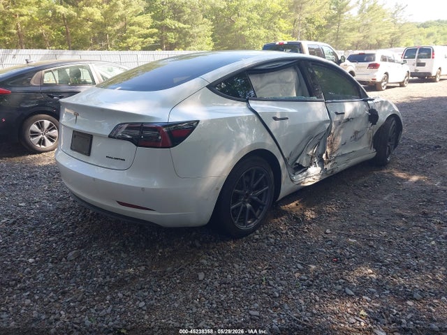 45238358 :رقم المزاد ، 5YJ3E1EB3LF665401 vin ، 2020 Tesla Model 3 Long Range Dual Motor All-wheel Drive مزاد بيع