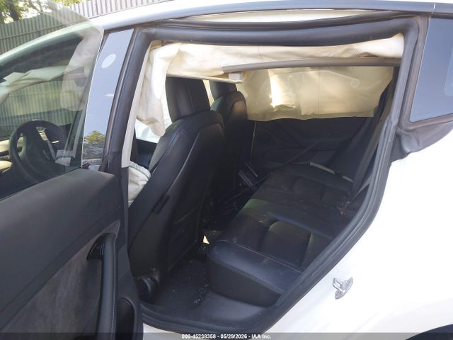 45238358 :رقم المزاد ، 5YJ3E1EB3LF665401 vin ، 2020 Tesla Model 3 Long Range Dual Motor All-wheel Drive مزاد بيع