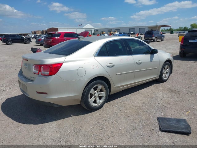Продажа на аукционе авто 2015 Chevrolet Malibu Ls, vin: 1G11B5SL2FF181085, номер лота: 45238360