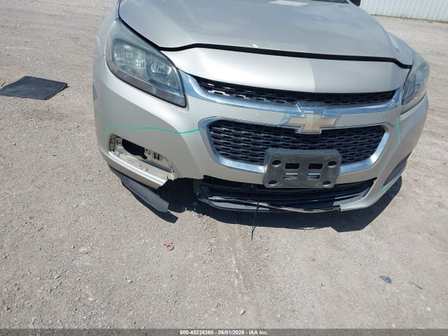 Продажа на аукционе авто 2015 Chevrolet Malibu Ls, vin: 1G11B5SL2FF181085, номер лота: 45238360
