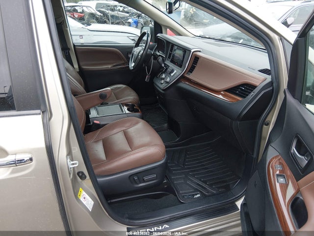 45238382 :رقم المزاد ، 5TDYK3DC9GS719340 vin ، 2016 Toyota Sienna Limited 7 Passenger مزاد بيع