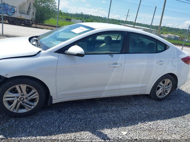Hyundai ELANTRA SEL 2019 5NPD84LF0KH465577 Image 14