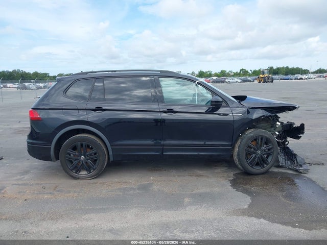 Aukcja sprzedaży 2022 Volkswagen Tiguan 2.0t Se R-line Black, vin: 3VVCB7AX2NM133750, numer aukcji: 45238404