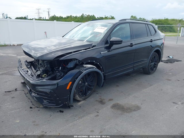 Aukcja sprzedaży 2022 Volkswagen Tiguan 2.0t Se R-line Black, vin: 3VVCB7AX2NM133750, numer aukcji: 45238404